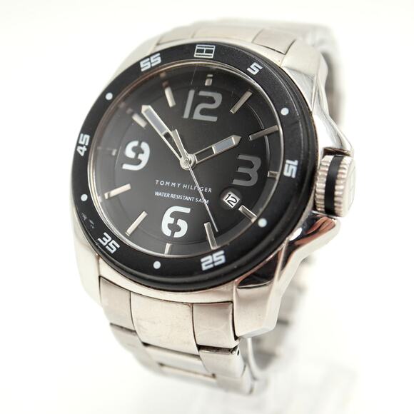Tommy Hilfiger Mens 46mm Stainless Steel Date Dress Watch Black Dial New Battery - Picture 1 of 13
